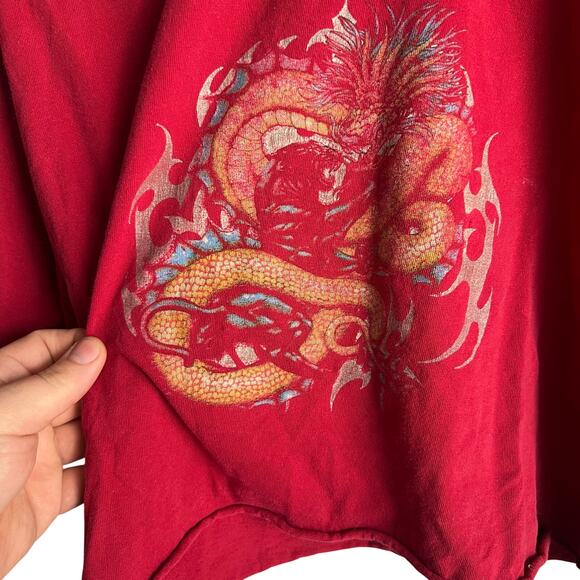 Vintage Y2K No Boundaries Red Dragon Cropped Shirt Size Large 20x19 - Picture 5 of 7
